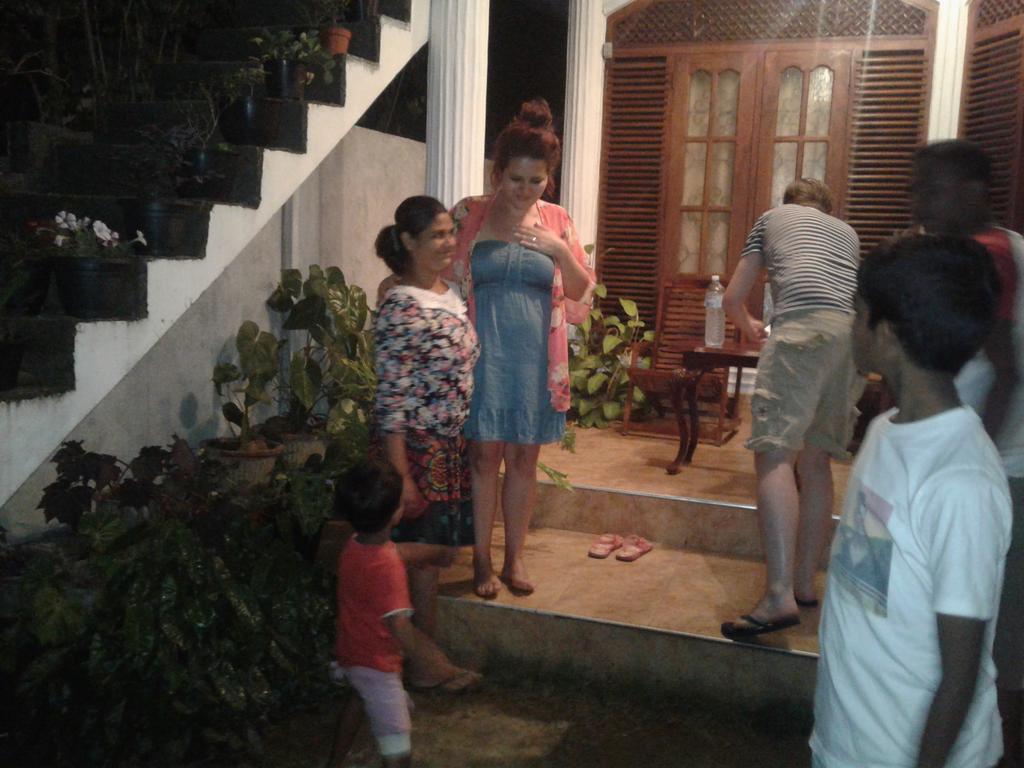 Travellers Home Κάντι Εξωτερικό φωτογραφία
