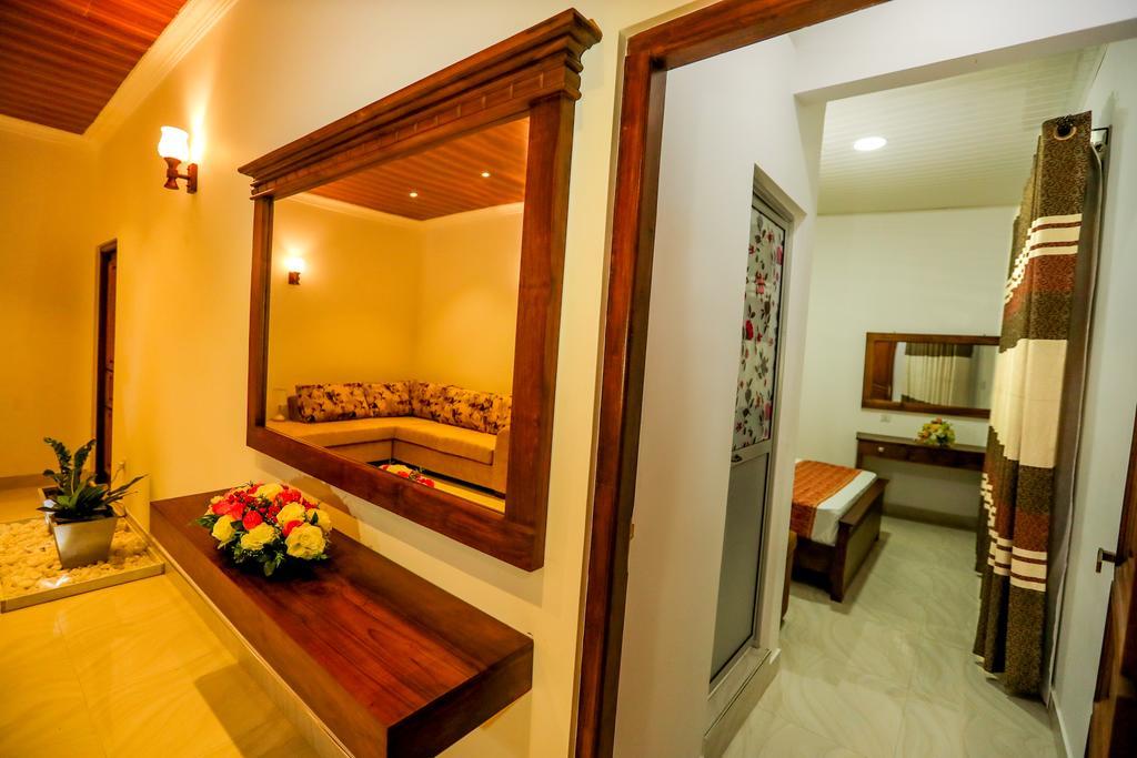 Travellers Home Κάντι Εξωτερικό φωτογραφία
